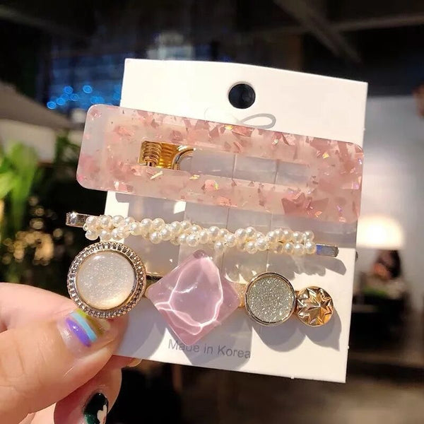 Pearl hair accessories - Things and what not