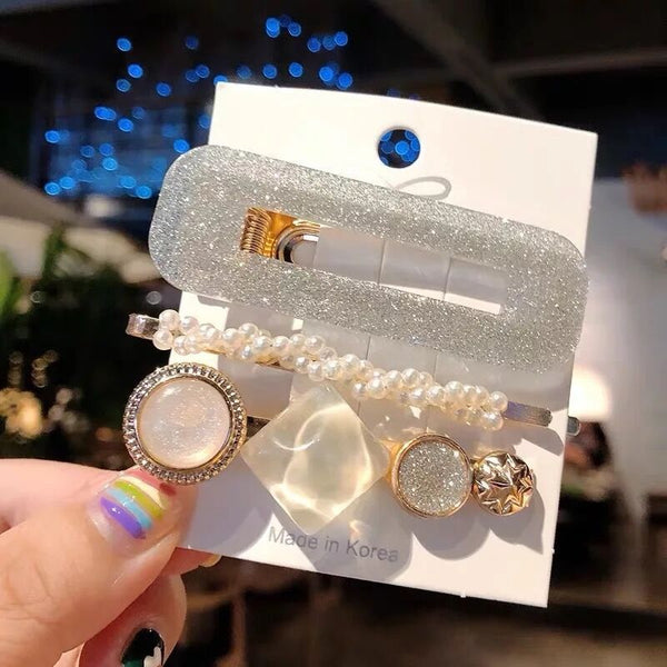 Pearl hair accessories - Things and what not